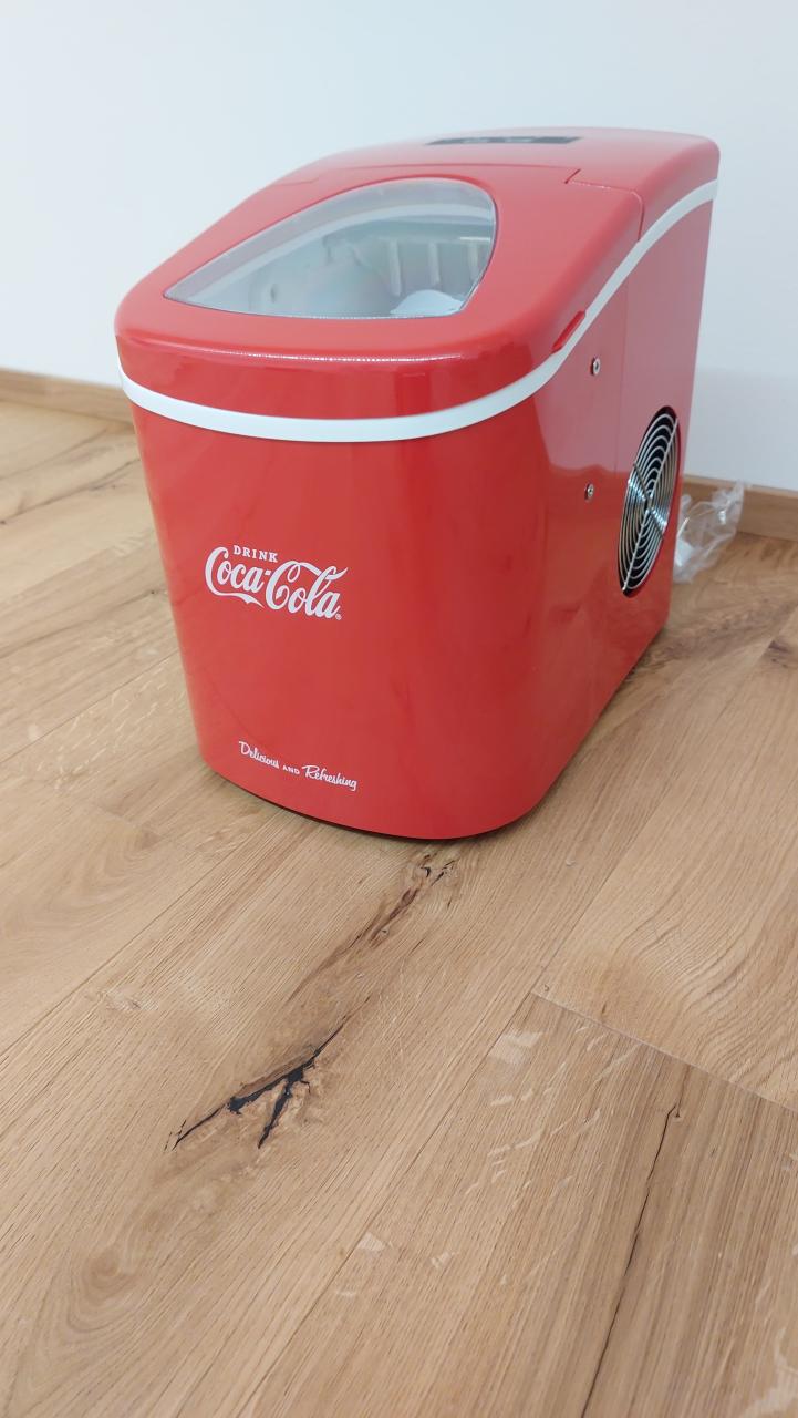 Eiswürfelmaschine